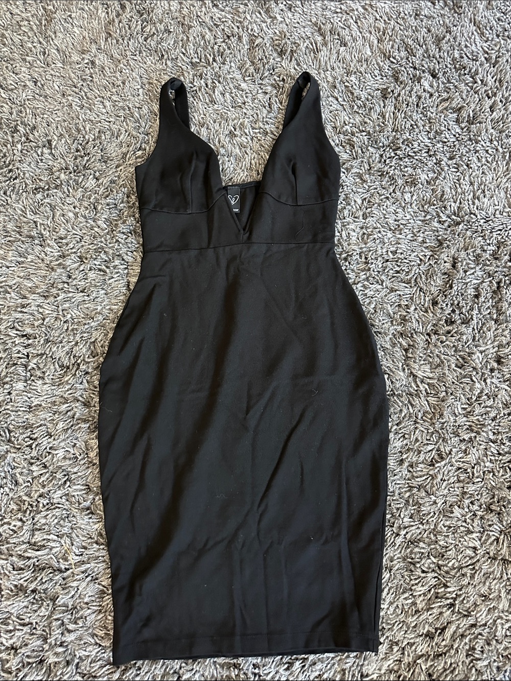 Black V-Neck Sleeveless Bodycon Dress
